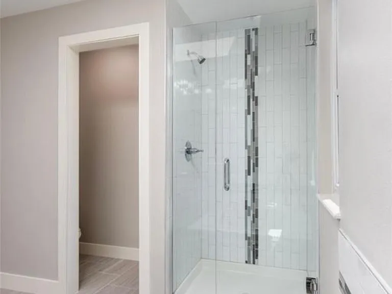 2505 Spring Hill Ct — Photo 17