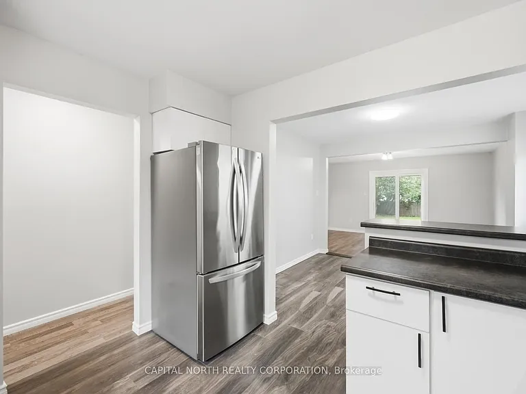 63 Elizabeth St — Photo 13