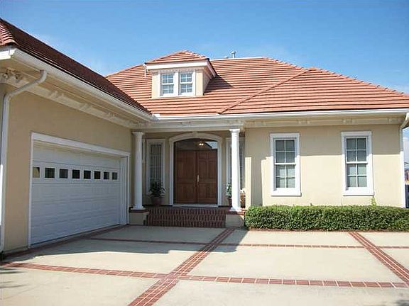 3rd image of 47 Port Royal Way