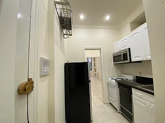 Rented by Best Apartments North Inc