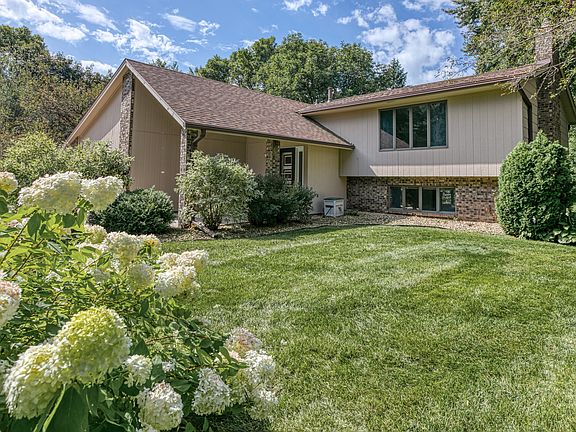 2nd image of 13004 Terrace Cir