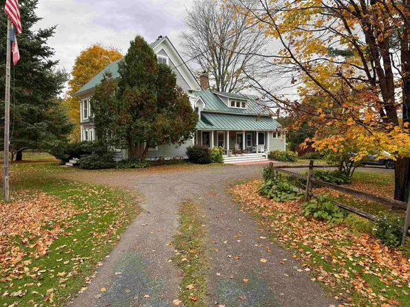 4288 County Road, East Montpelier, VT 05602