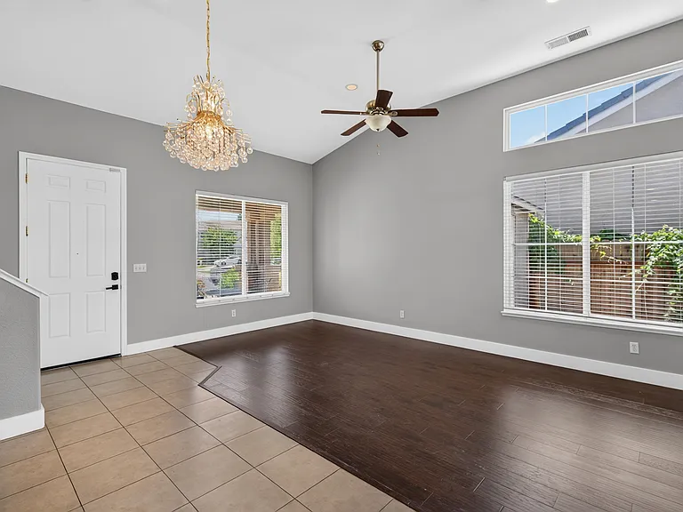 1490 Peppertree Rd — Photo 7