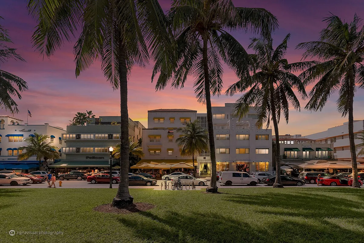 Building Photo - Ocean Dr