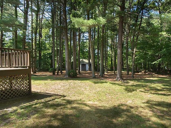 3rd image of 32 Pine Haven Cir