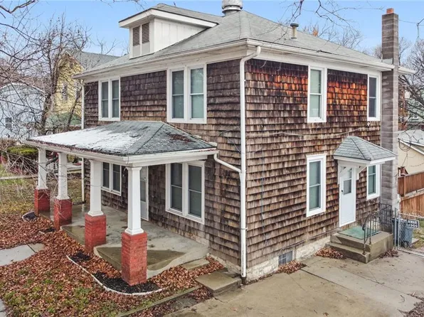 512 Spruce St, Leavenworth, KS 66048
