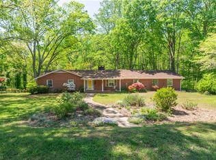 4464 Fernbrook Dr, Winston Salem, NC 27127