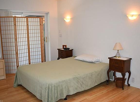 3rd image of 3637 Sudbury Ln