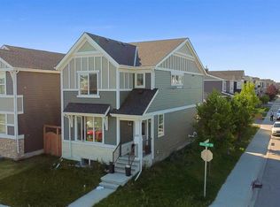 505 N Redstone Dr NE, Calgary, AB T3N 0R2