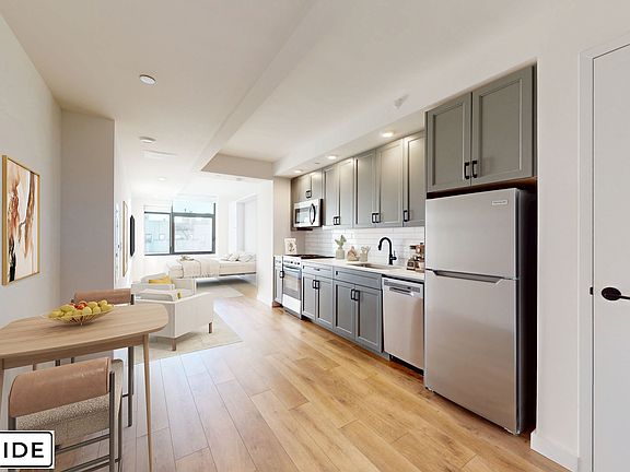 3rd image of 251 W 117th St APT 8C