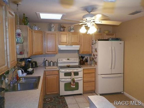 4th image of 2925 W Beamwood Dr
