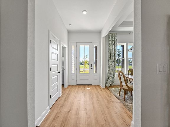 2nd image of 3075 Reynolda Dr