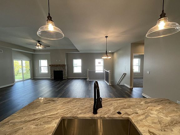 5th image of 3829 Tanglewood Pl