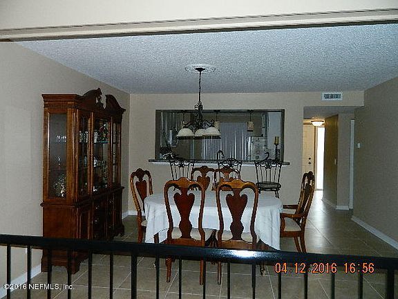 3rd image of 7733 Las Palmas Way
