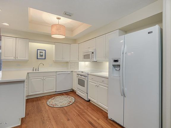 5th image of 6740 N Epping Forest Way #105