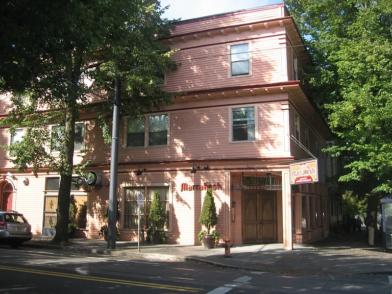 2109 NW Northrup St #3 — Photo 15