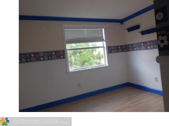 4th image of 11733 NW 1st Ct