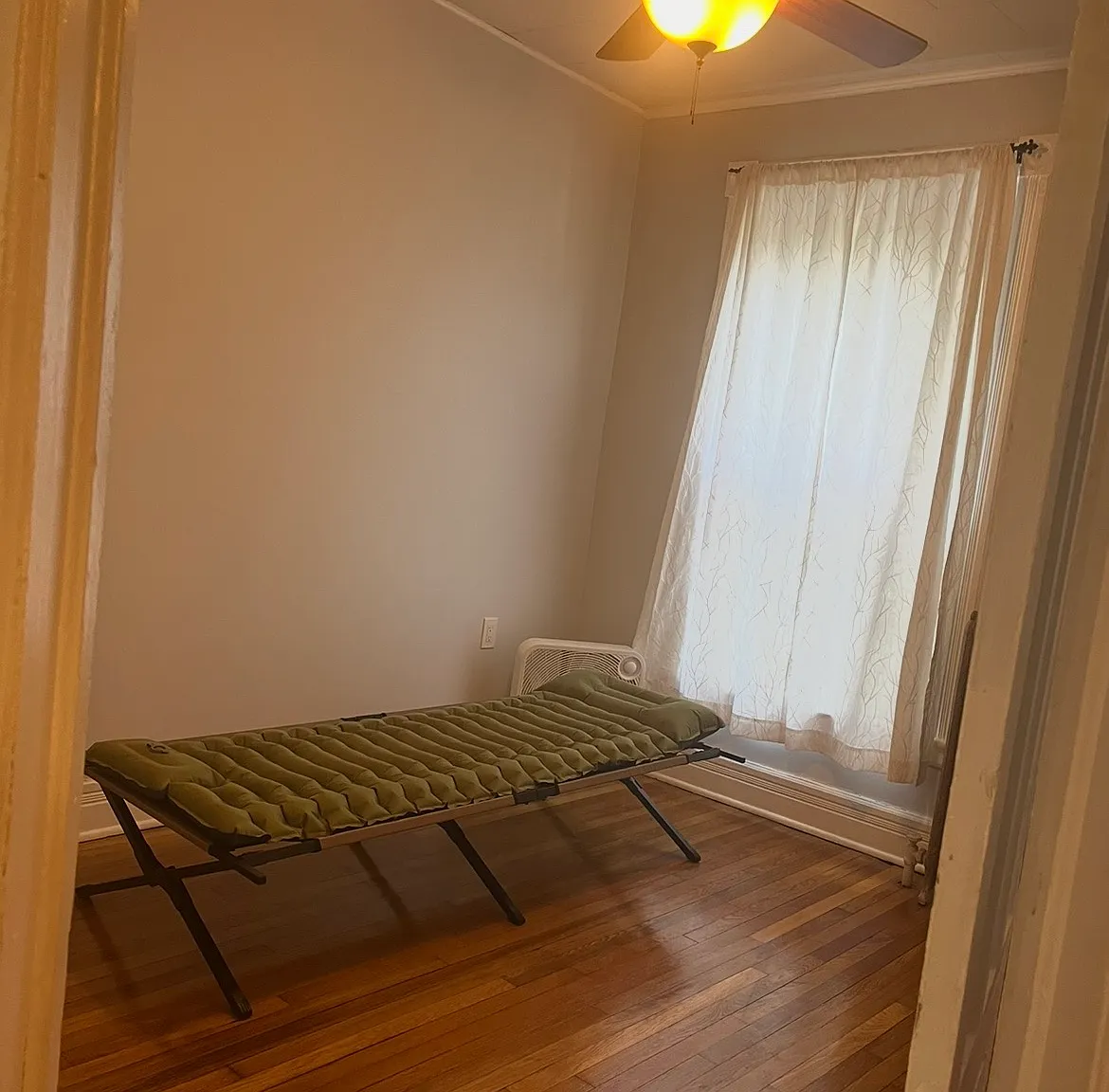 2 bed, 900 sqft, $1,500 — Photo 1