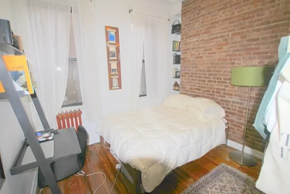 Rented by Citi Habitats | media 34