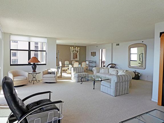 Living & Dining Areas