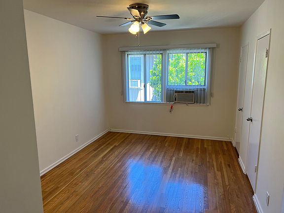 3rd image of 847 S Wooster St #8