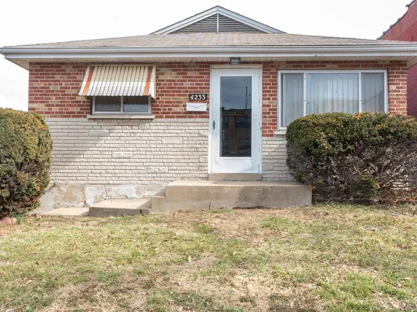4233 Delor St, Saint Louis, MO 63116