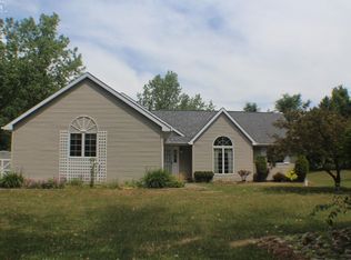 3250 Lahring Rd, Linden, MI 48451