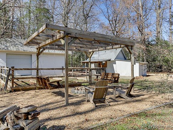 5th image of 193 Elfwood Ln