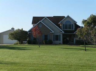 711 W Saint Charles Rd, Ithaca, MI 48847