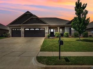 105 Tannenbaum Dr, Meridianville, AL 35759