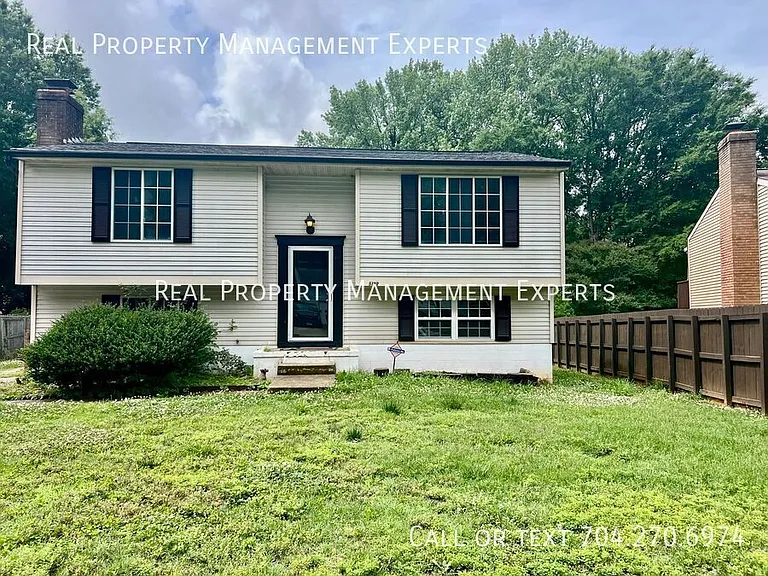 5120 Speyside Ct — Photo 16