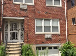 2534 14th St, Long Island City, NY 11102