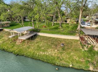 500 Turtle Ln, Seguin, TX 78155