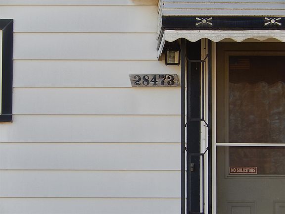 2nd image of 28473 Elmwood St