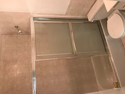 Rented by Winzone Realty Inc | media 12