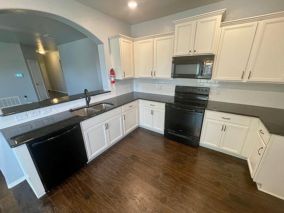 5th image of 6333 Stonehaven Dr