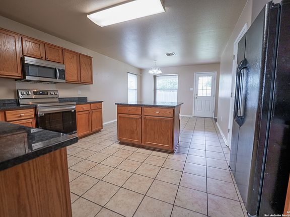 4th image of 10403 ARTESIA WELLS