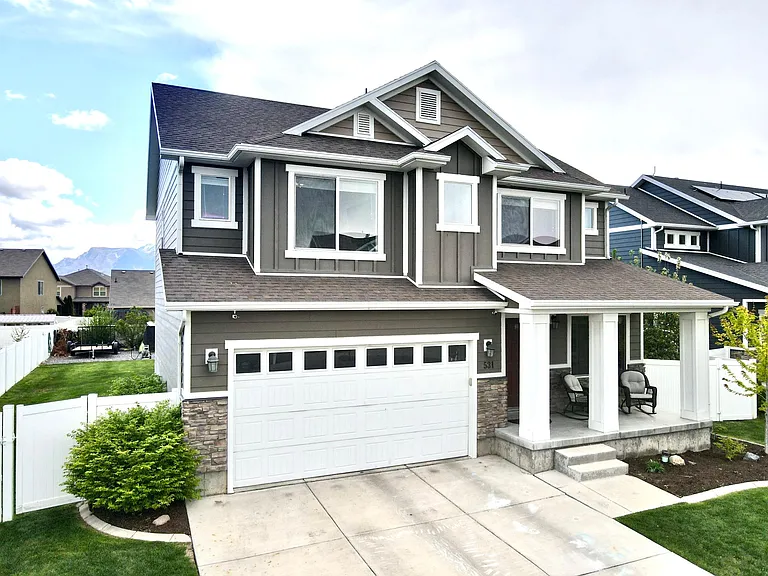 531 S Willow Xing — Photo 36