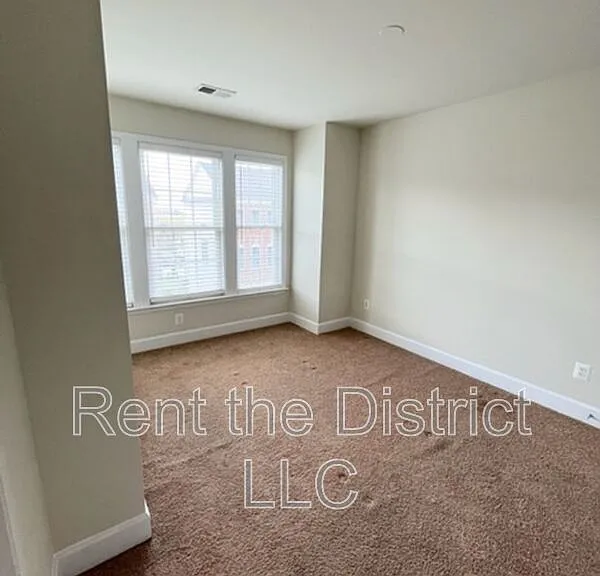 3247 Theodore R Hagans Dr NE — Photo 28