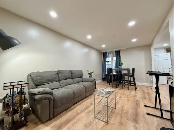 9021 Avenue L image 6 of 12