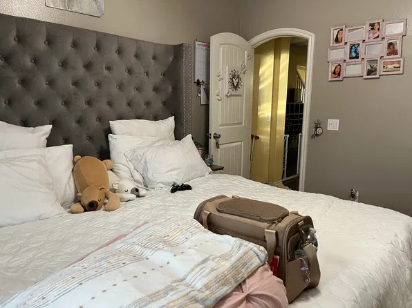 (undisclosed Address), Fontana, CA 92337