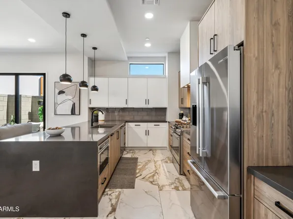 377 E WINDSOR Avenue #20, Phoenix, AZ 85004