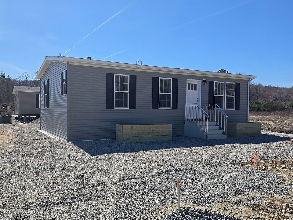 1st image of #3, 421 Norwich Westerly Road