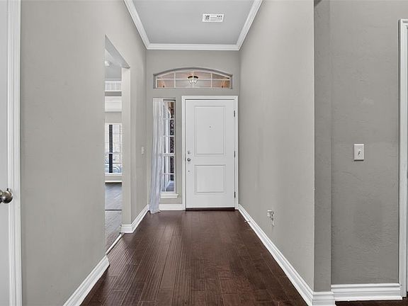 2nd image of 10408 NW 35th St