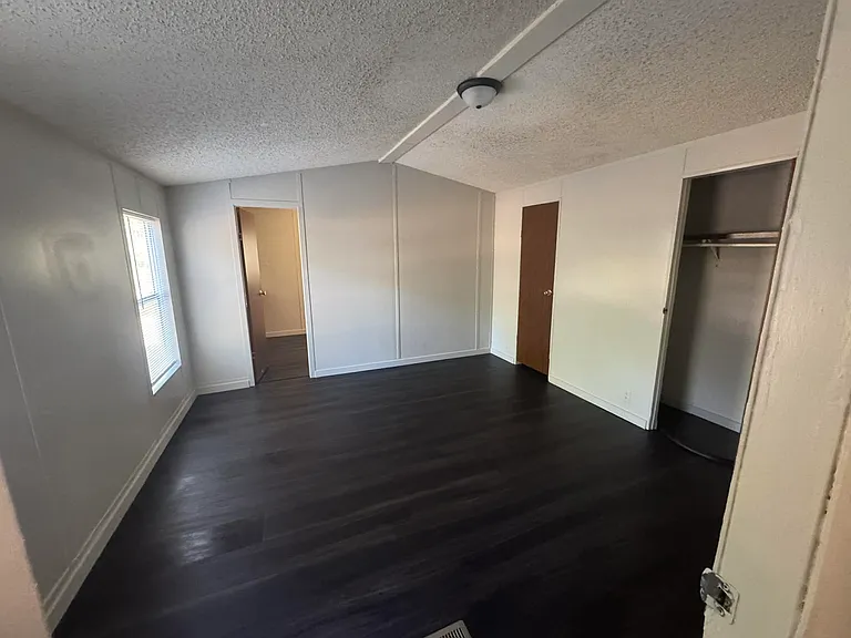 204 Pinnacle Way — Photo 5