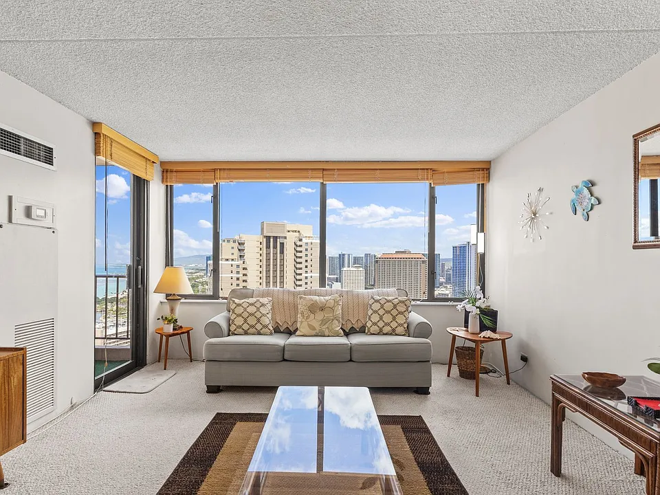 411 Hobron Ln #3712