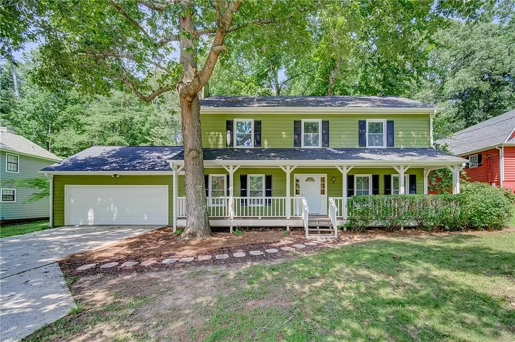 623 Lake Dr photo 1