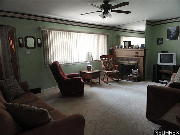 5th image of 140 Edgehill Dr