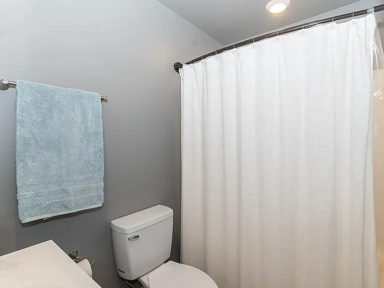 908 Mapleash Ave — Photo 26