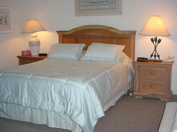 3rd image of 22712 Island Pines Way APT 501